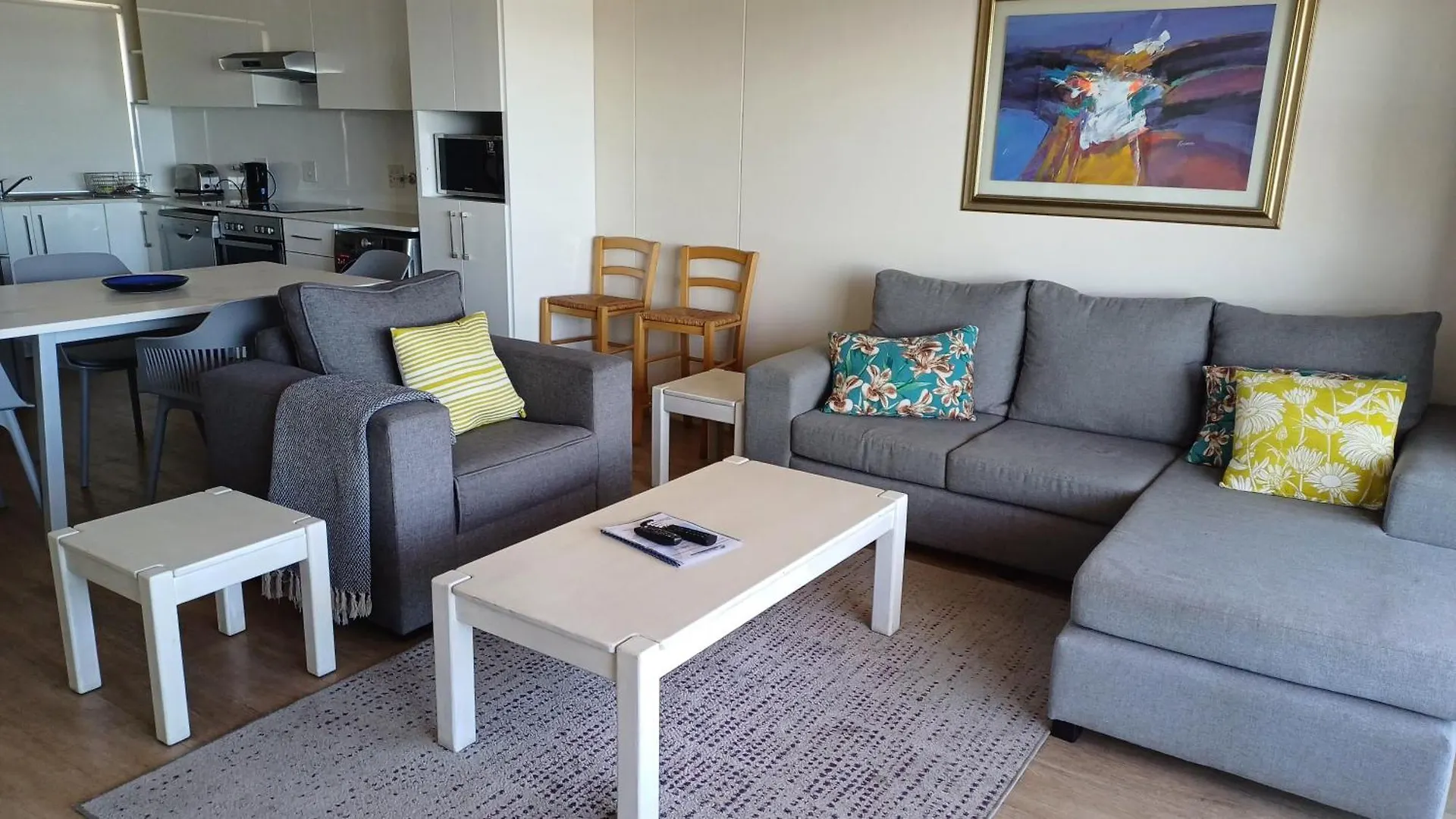 Cape Town Beachfront Accommodation In Blouberg ブロウベルフストランド 0*,  南アフリカ