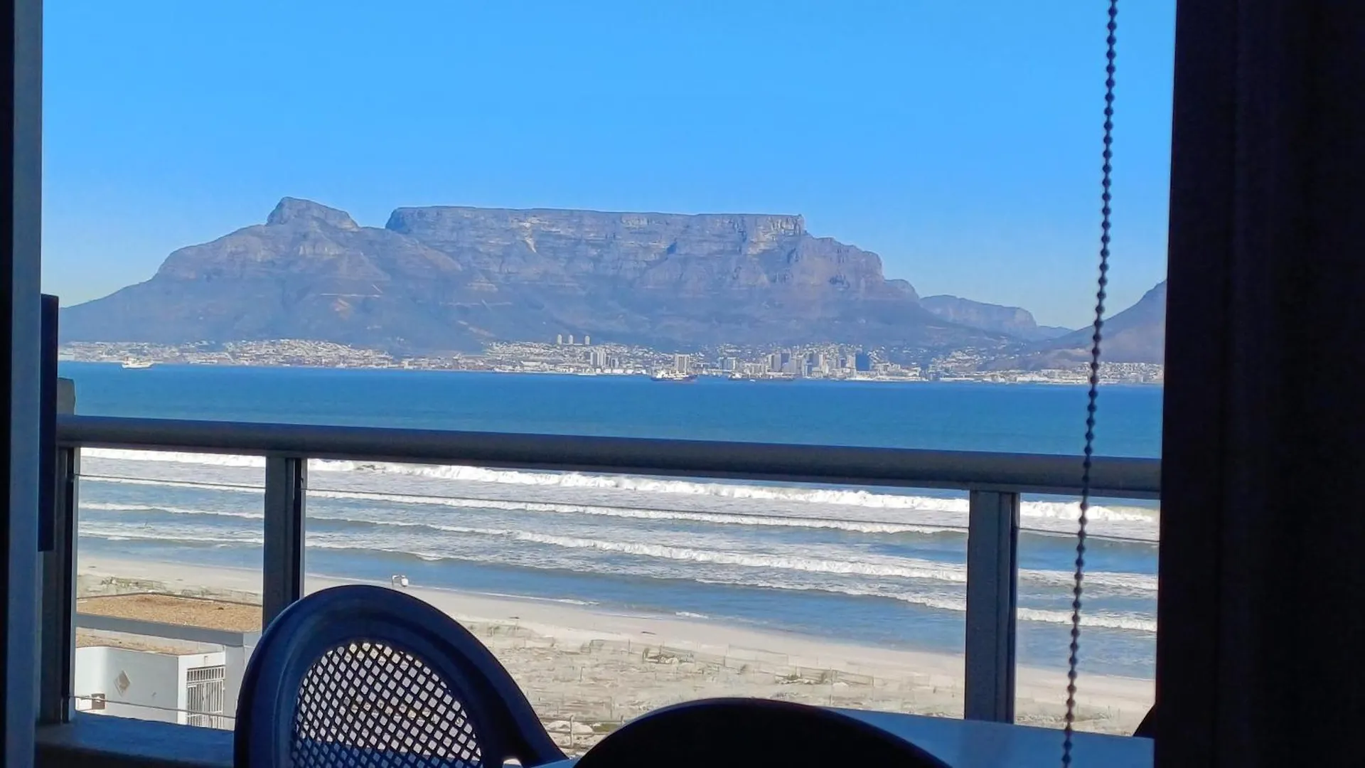 Cape Town Beachfront Accommodation In Blouberg ブロウベルフストランド