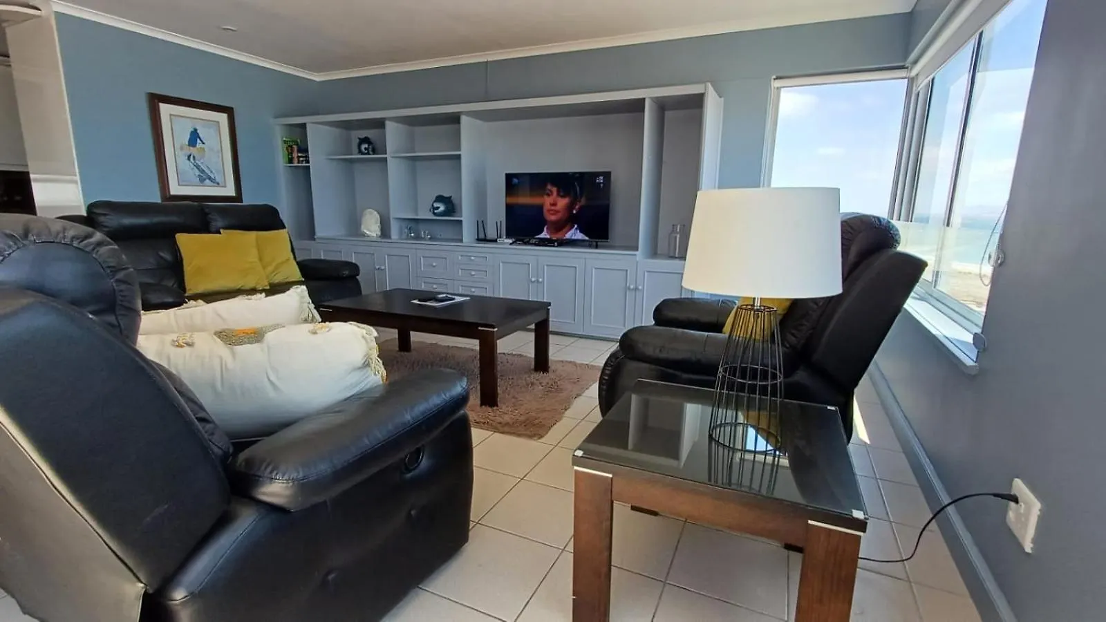 Cape Town Beachfront Accommodation In Blouberg ブロウベルフストランド 0*,  南アフリカ