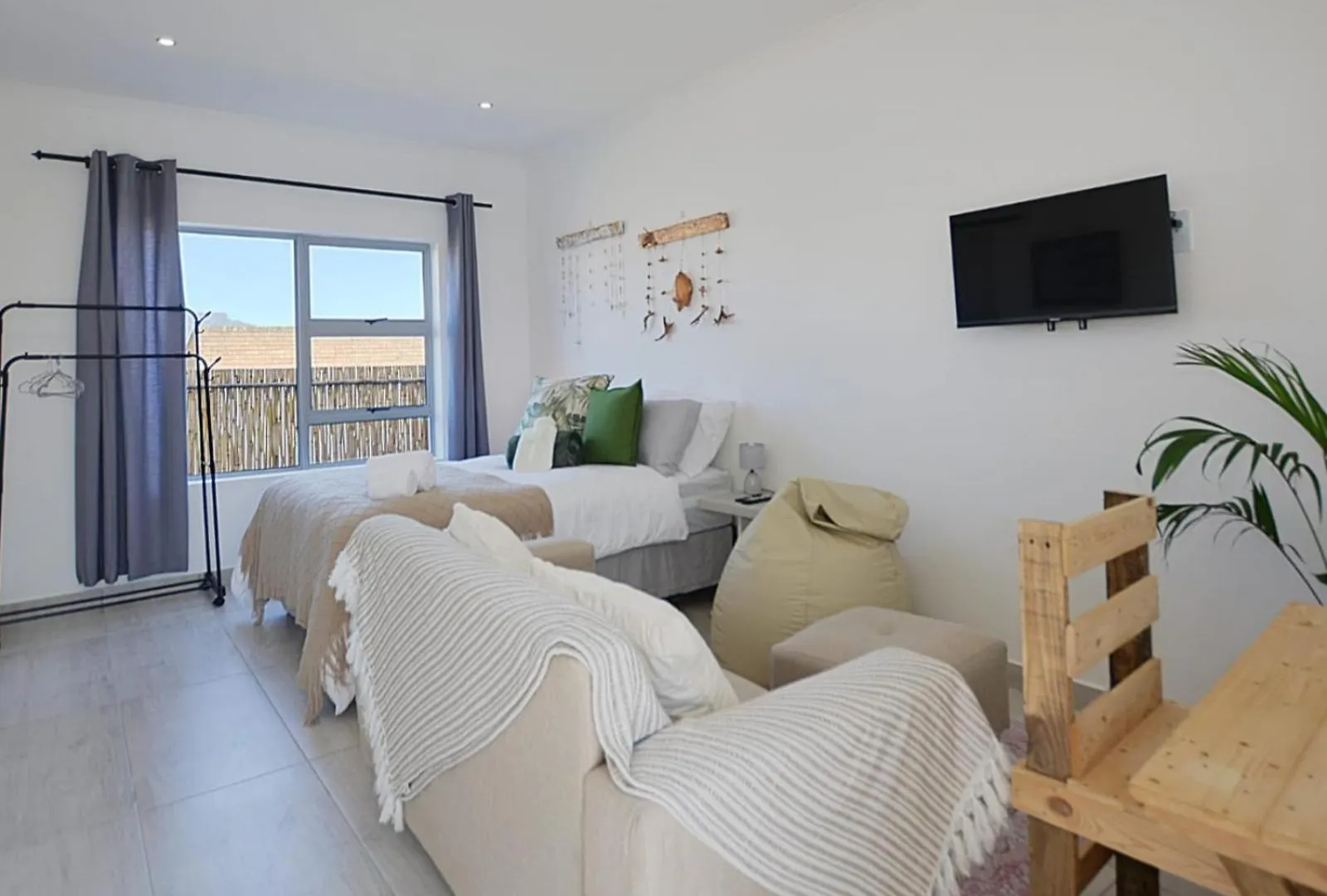 アパート Cape Town Beachfront Accommodation In Blouberg ブロウベルフストランド 南アフリカ