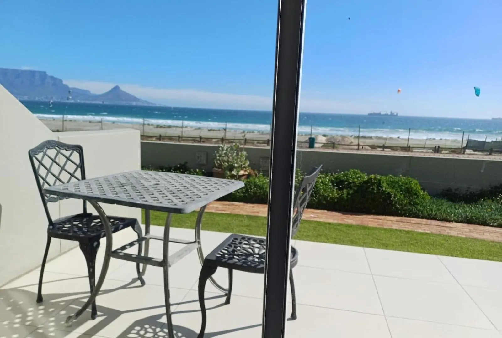 アパート Cape Town Beachfront Accommodation In Blouberg ブロウベルフストランド