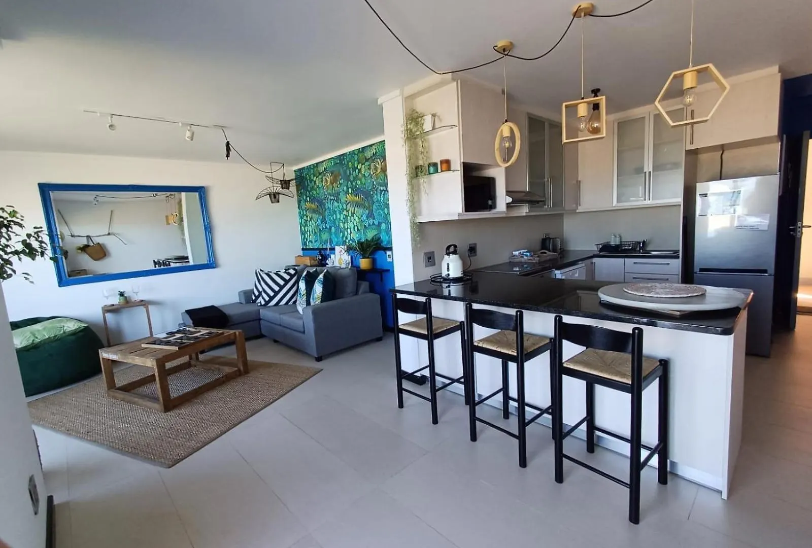 Cape Town Beachfront Accommodation In Blouberg ブロウベルフストランド アパート